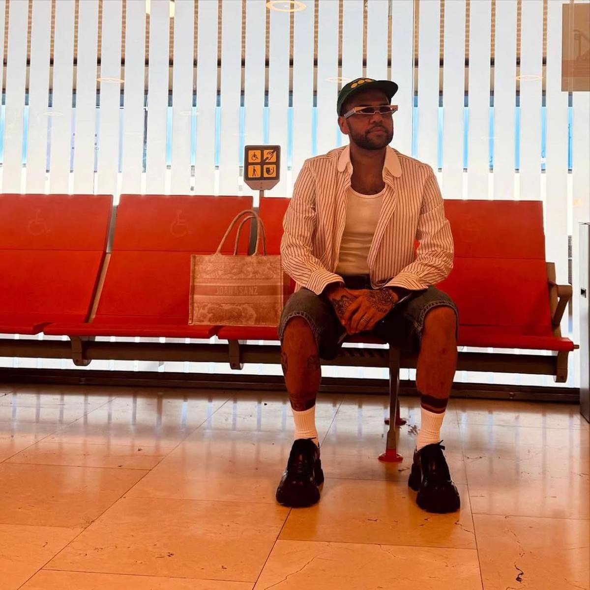 La nueva vida de Dani Alves tras la prisión: otro trabajo y el mejor regalo de su mujer