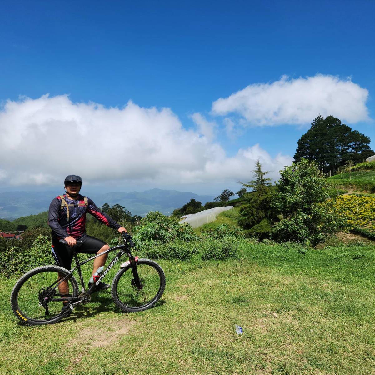 Funcionario que amaba los carros muere en trágico accidente en la CA-5