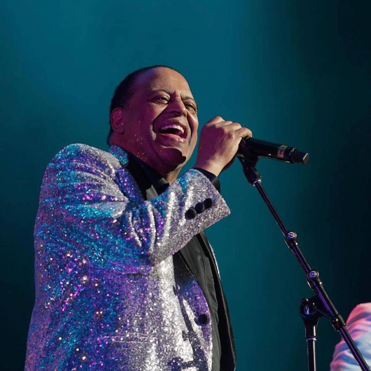 El merenguero Wilfrido Vargas se recupera de una neumonía