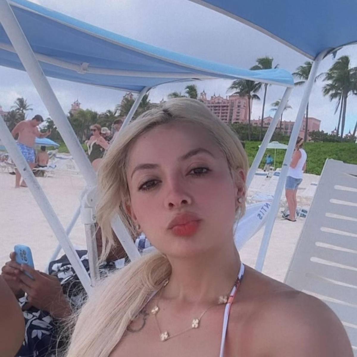 Andy Najar y su sexy esposa vacacionaron en paradisíaca isla: ella lució bikinazos
