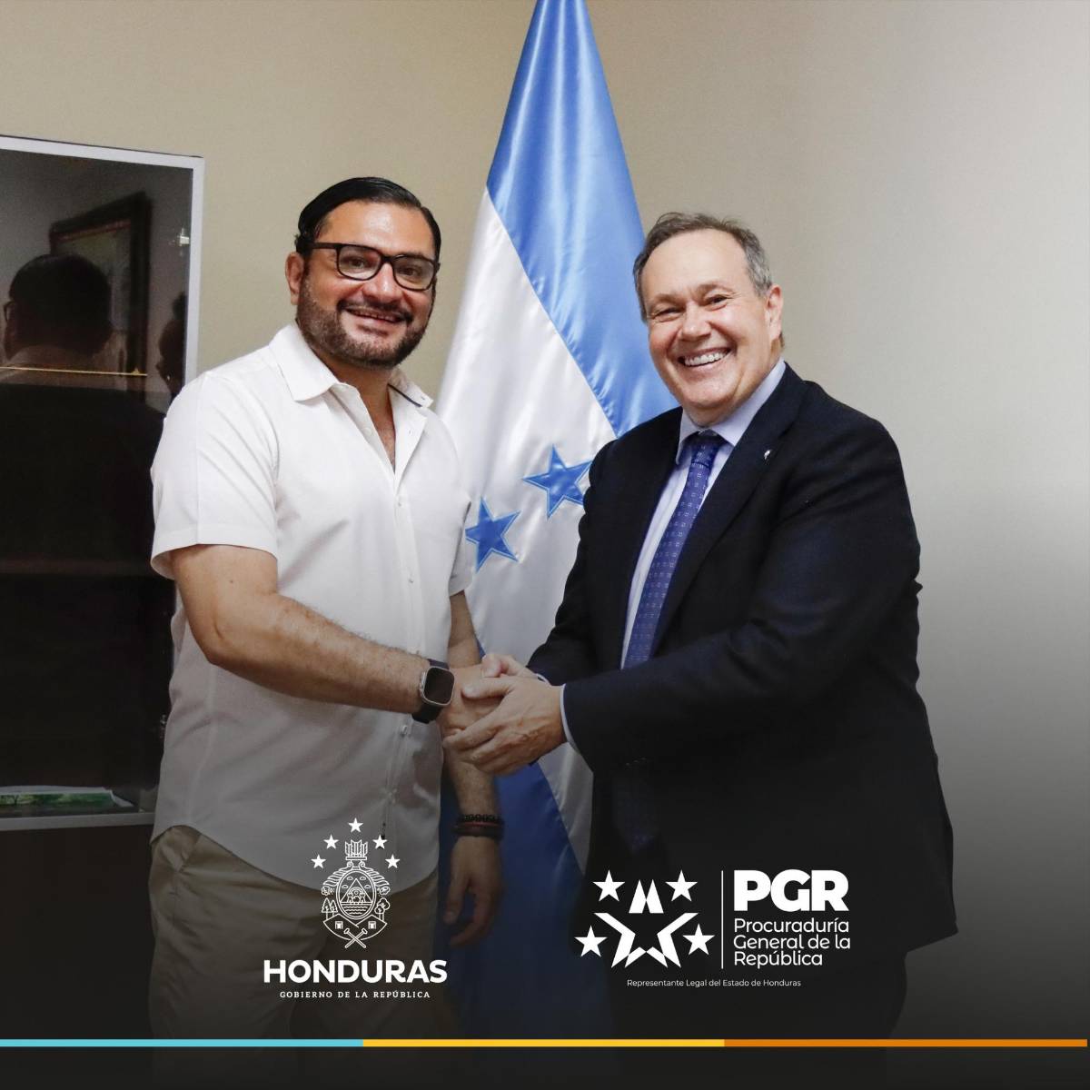 ¿Quién es Roberto Viciano, el cerebro de Hugo Chávez que se reunió con el gobierno?