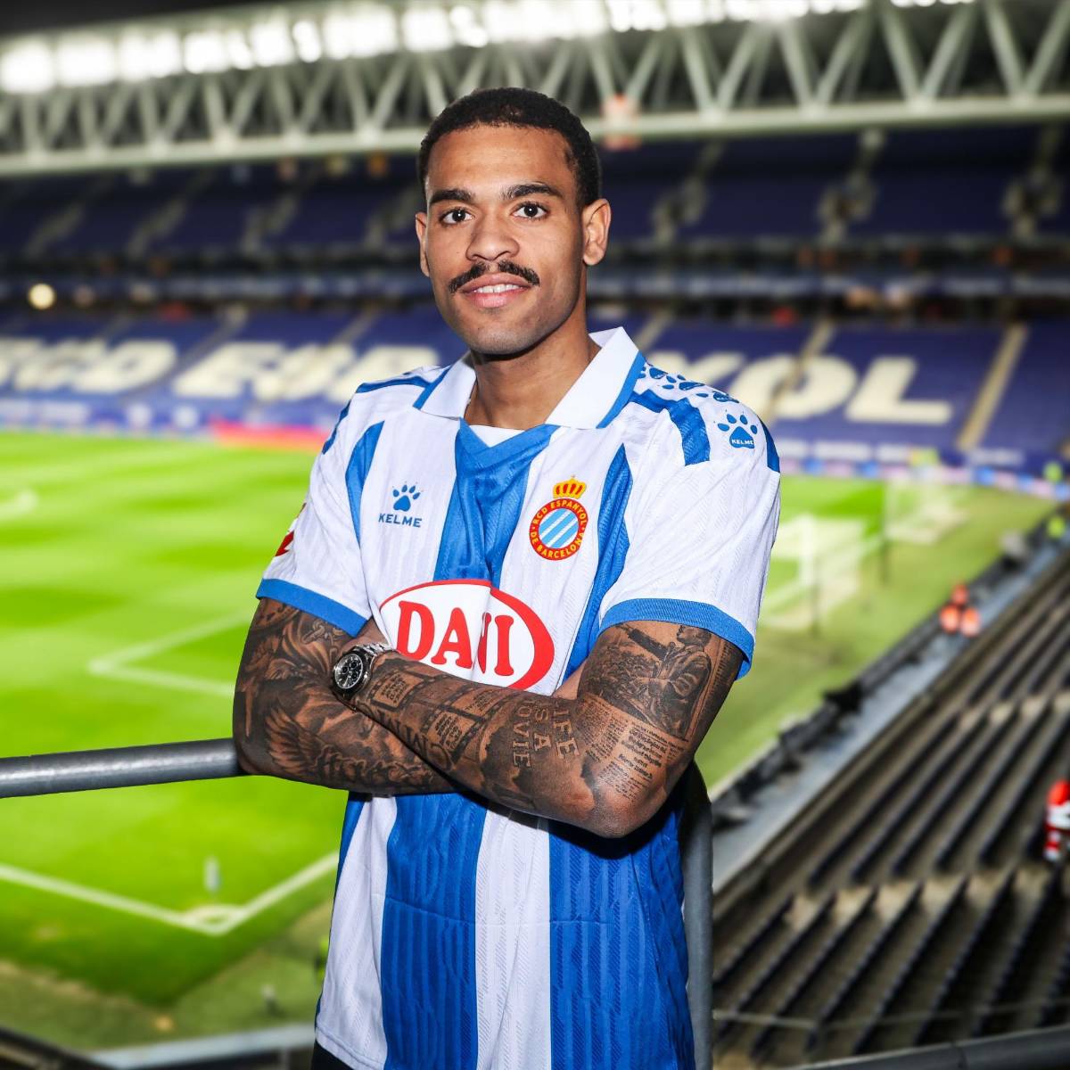 Barcelona anuncia fichaje y pelea otro con Real Madrid; City agita el mercado