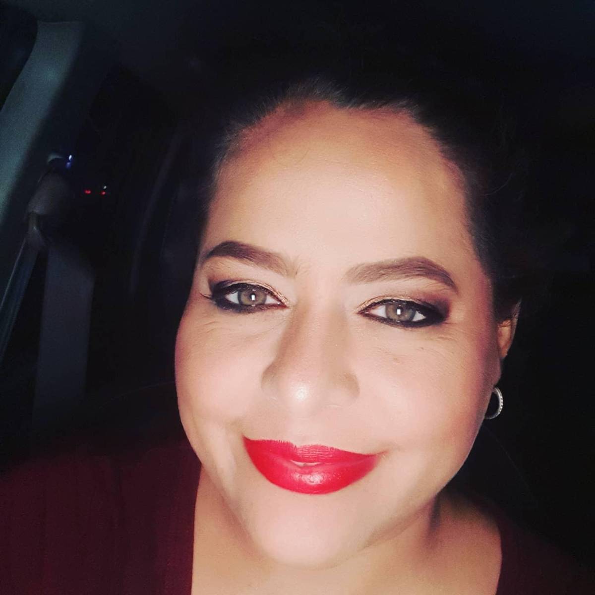 Kathia Crivelli denuncia que dañaron su carro y culpa a Libre