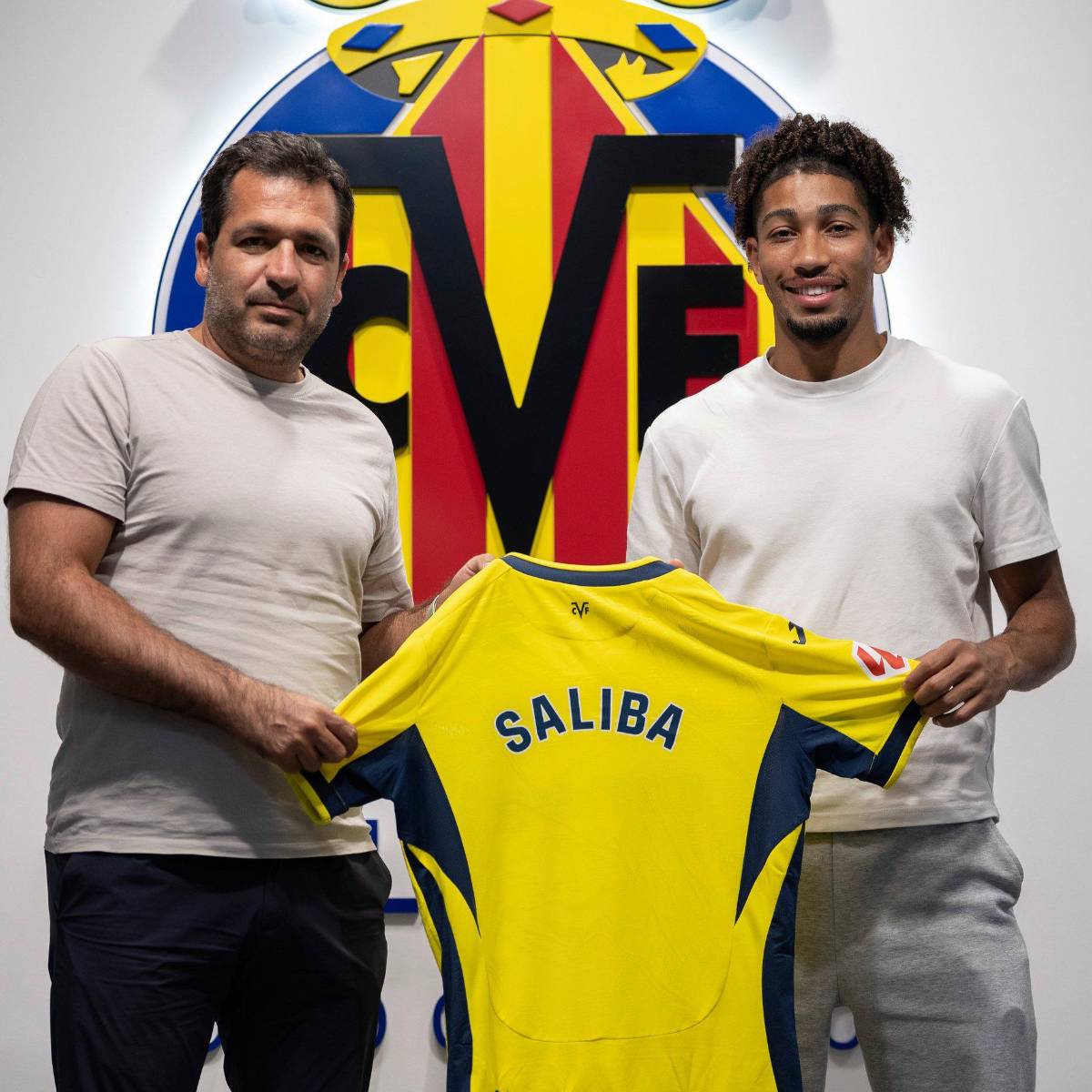 Barcelona recibe respuesta por Julián, Real Madrid con fichajes y otro paga 100 millones