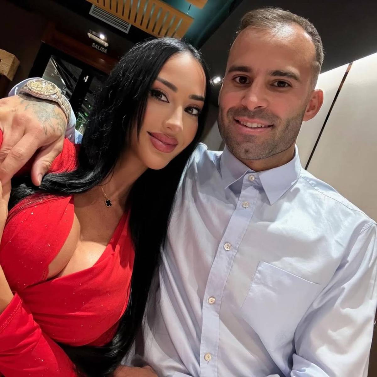 Así recibieron el 2026 los famosos cracks: look de Messi y Vinicius sorprende