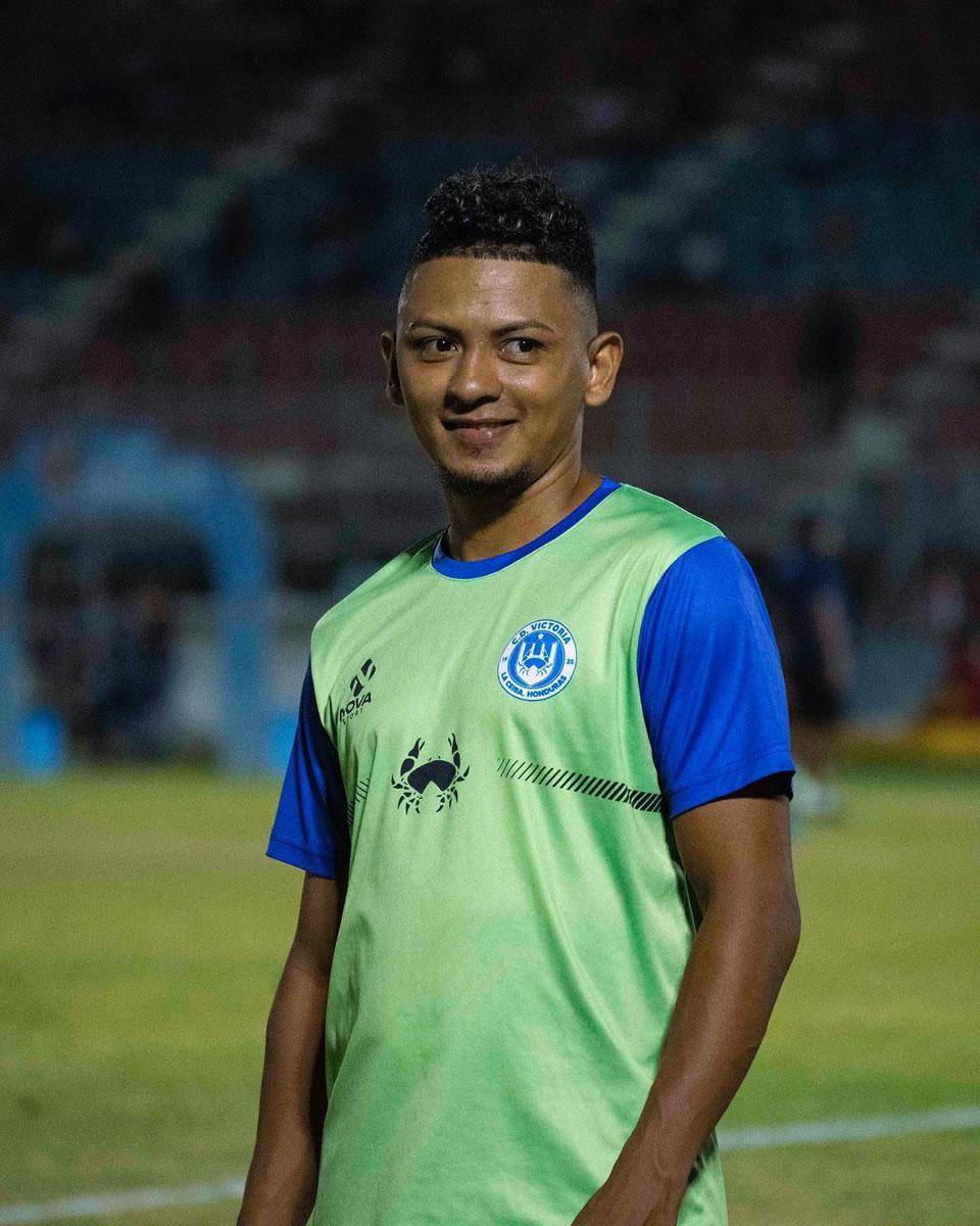 Nuevo legionario: Alexy Vega, muy cerca de jugar en Europa