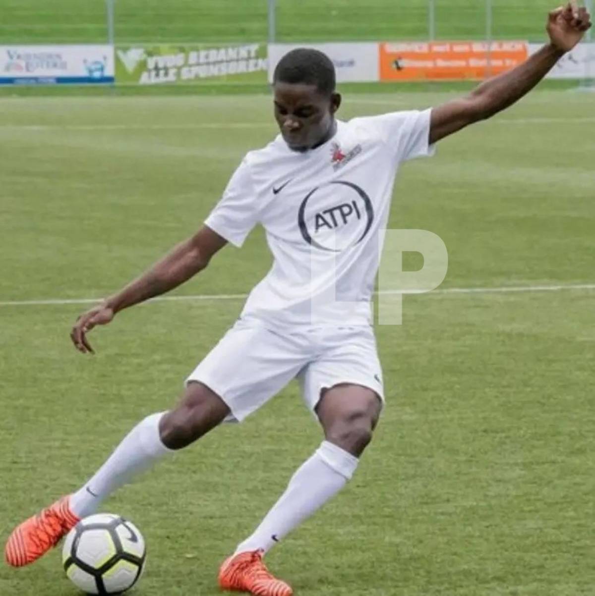 El falso futbolista de Concacaf: estafó a cuatro equipos, yates, mujeres y terminó preso