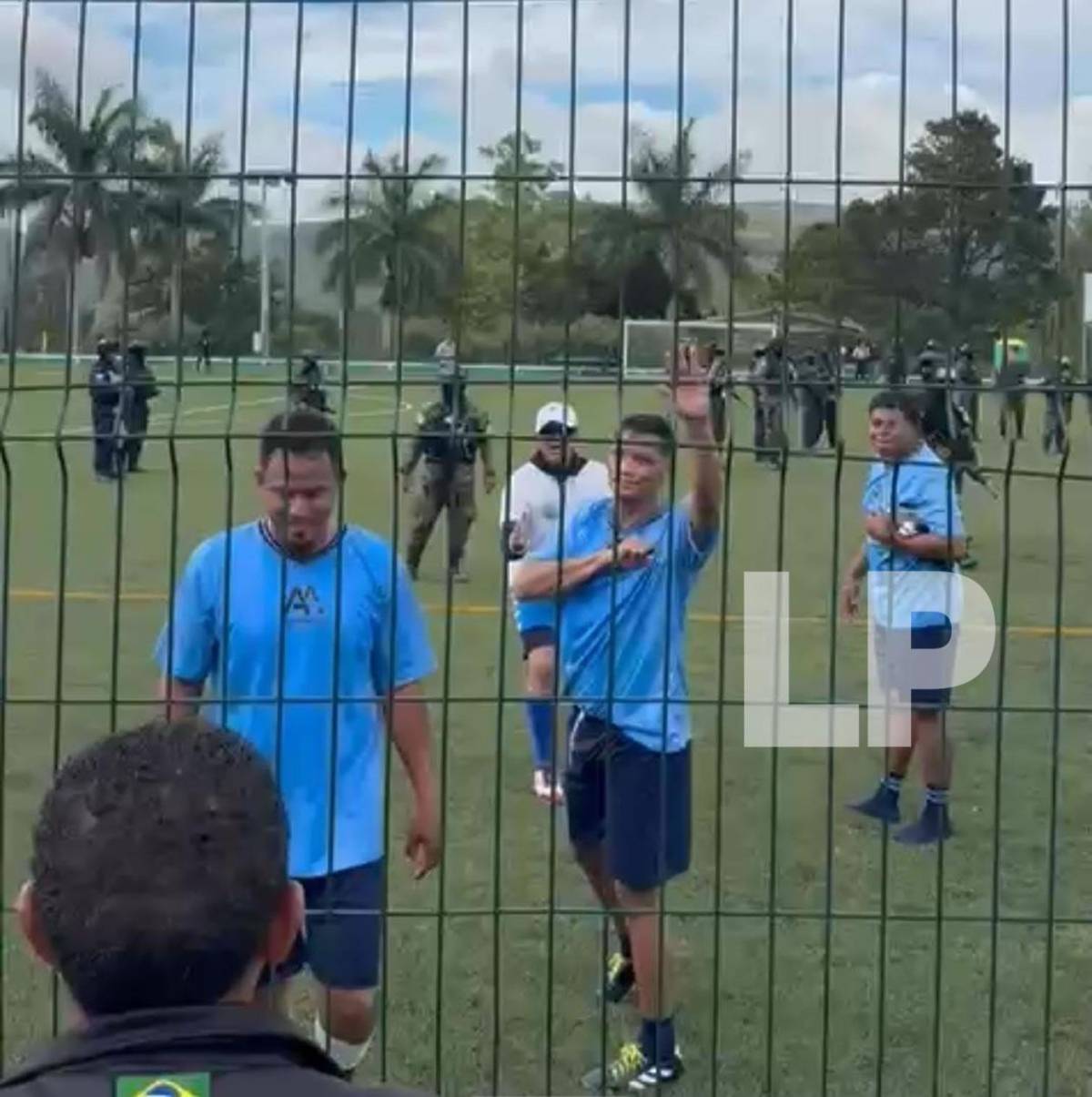 Amigo del 'Pescado' Bonilla y mundialista revela cómo es su nueva vida en prisión