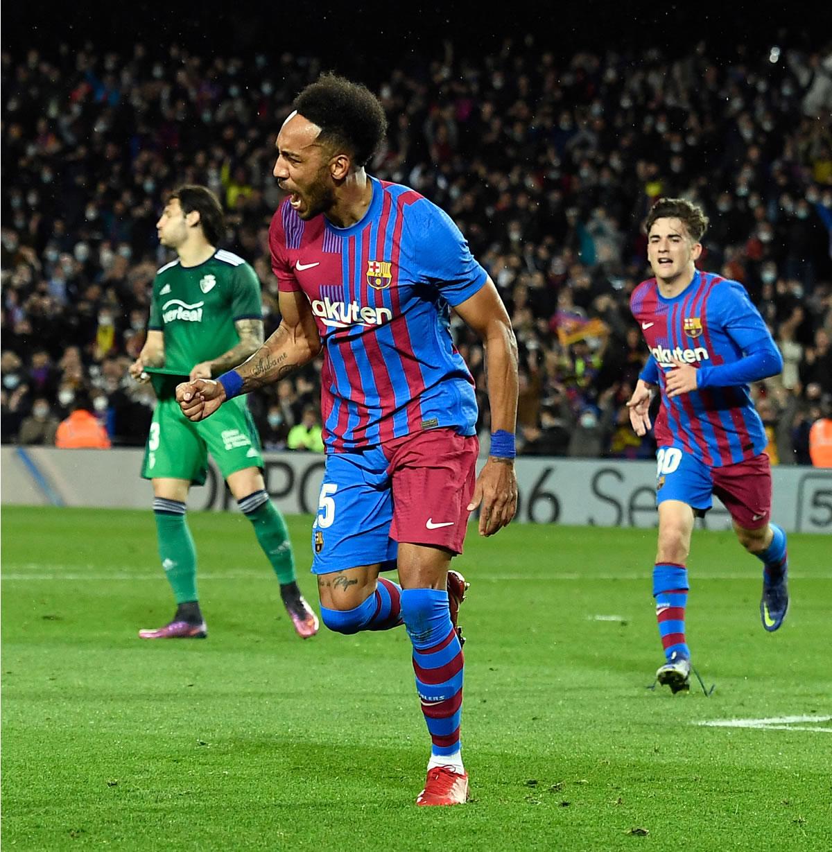 Pierre Emerick Aubameyang hizo el tercer gol del Barcelona.