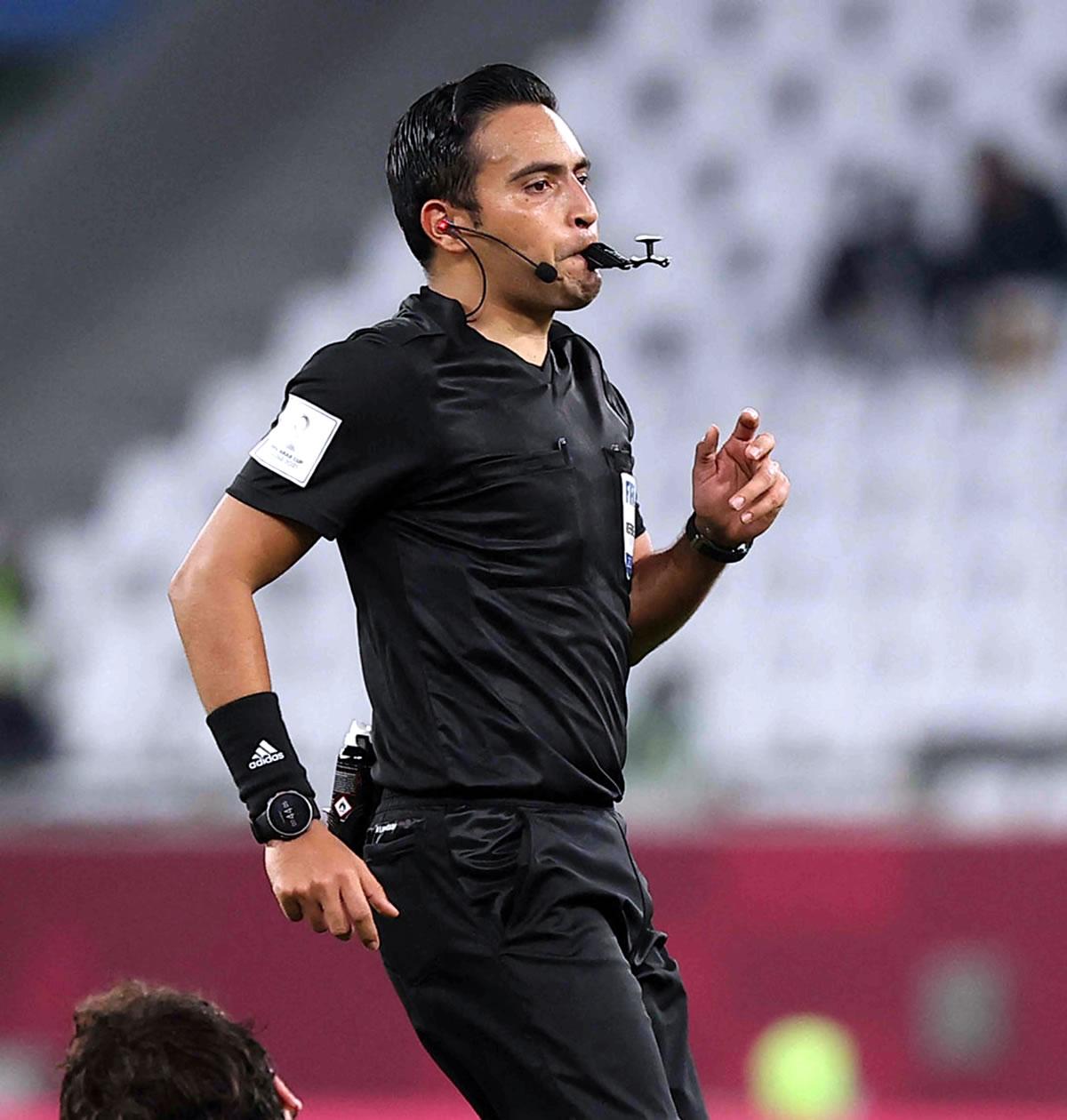 Saíd Martínez fue tomado en cuenta por la FIFA para pitar en la Copa Árabe 2021 que se jugó en Qatar.