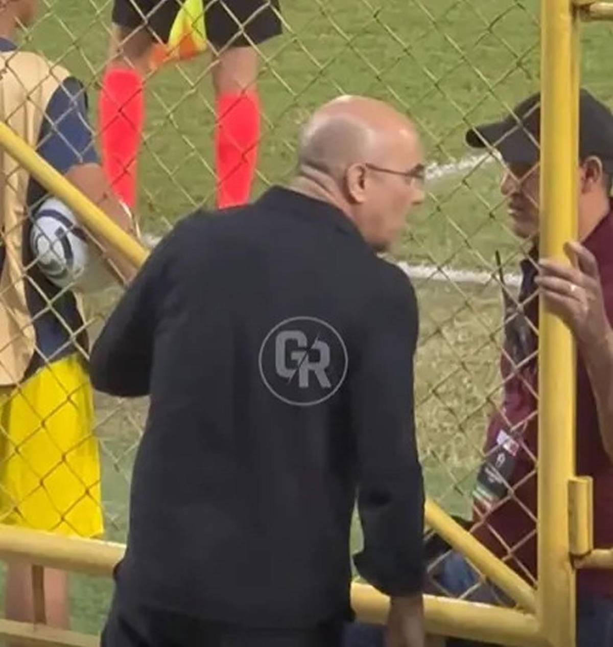 Expresidente de Real España encara a Jeaustin Campos en derrota ante Los Angeles FC