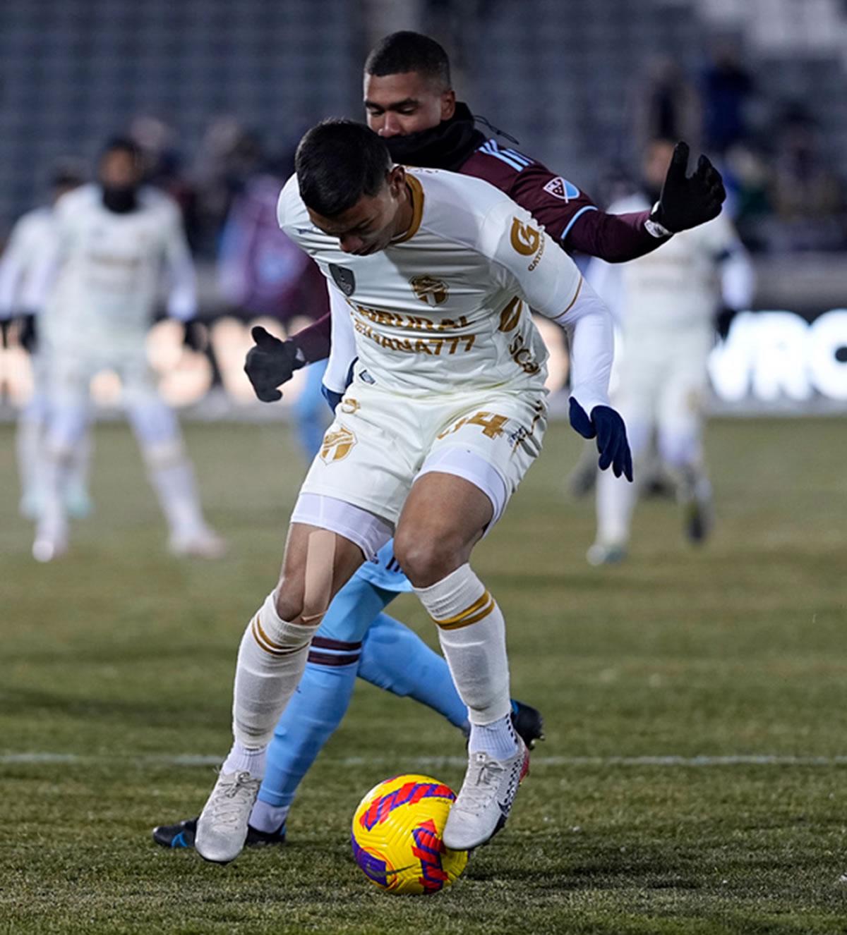 El hondureño jugó todo el partido contra el Colorado Rapids.