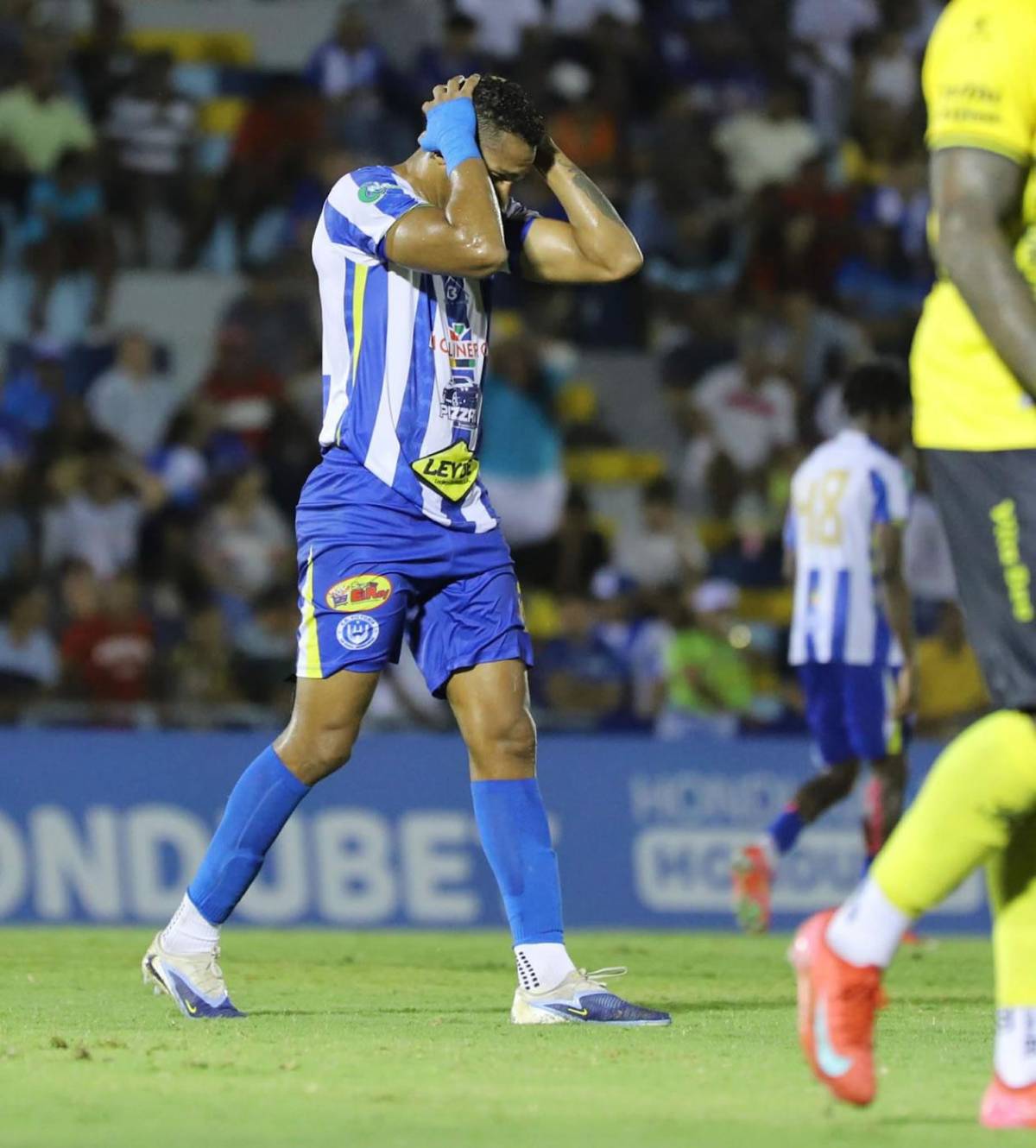 El llanto de Victoria por descender, burla en el estadio Ceibeño y Choloma festeja