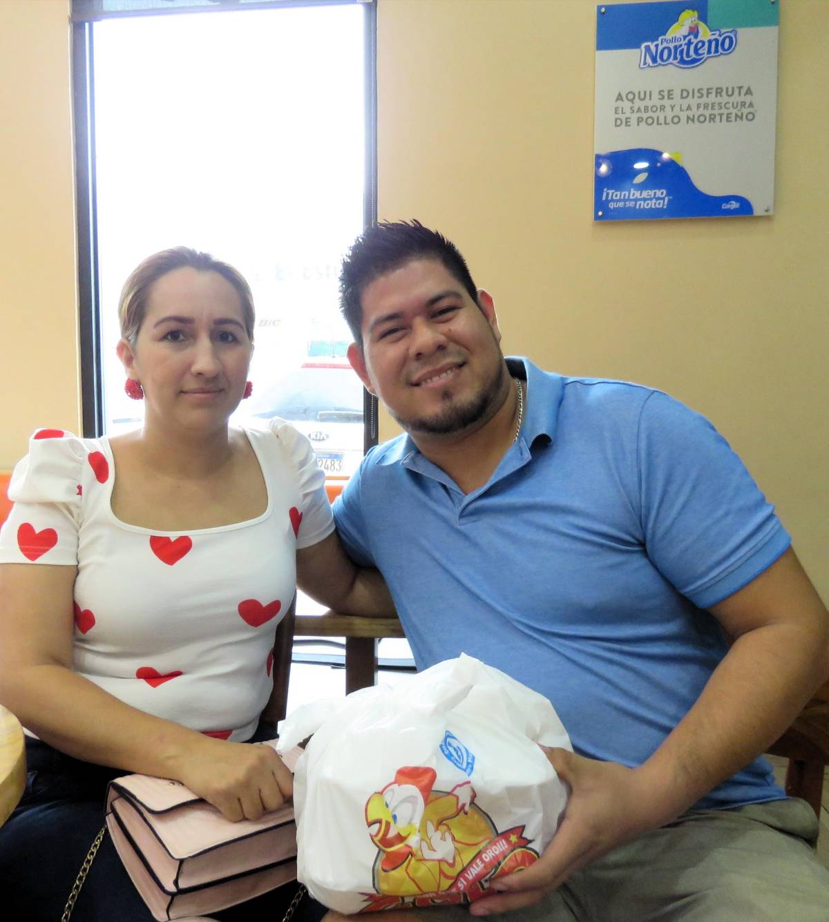 Pollo Norteño celebró exitosamente el día de San Valentín regalando pollo chuco