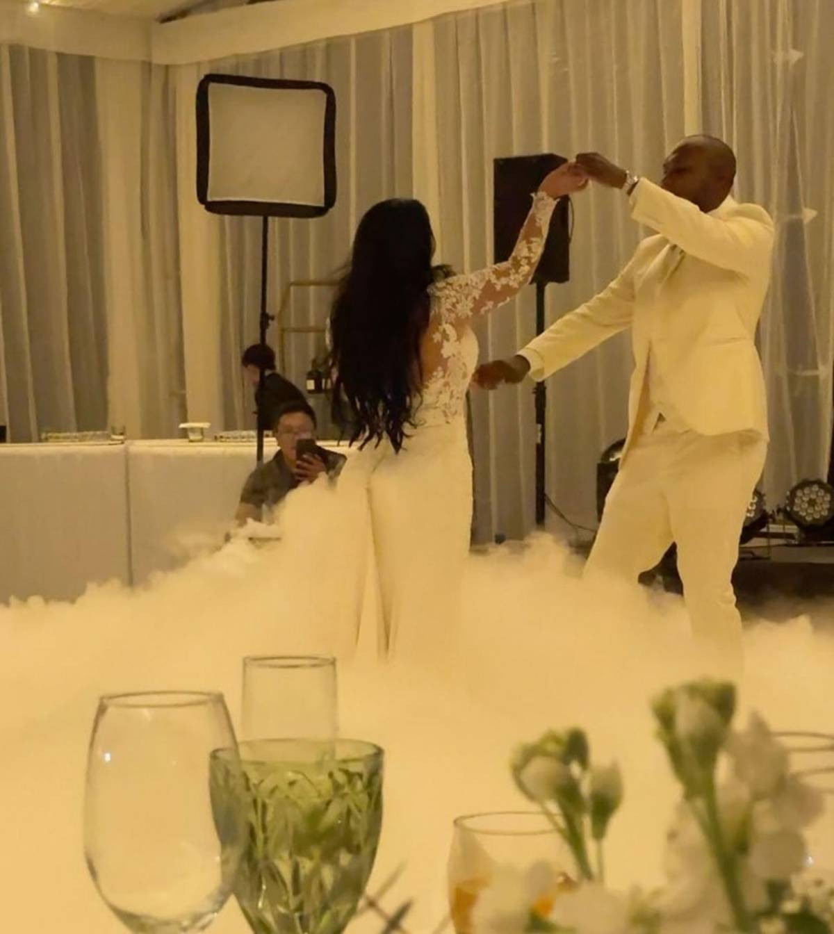 Juan Anangonó se olvida de Marathón y contrae matrimonio con su exuberante novia