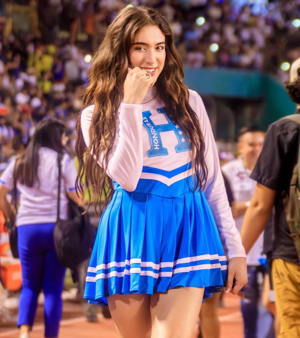 Omar Velásquez arremete contra La Bicha Catracha: Me dejó vendida y envió excusas baratas