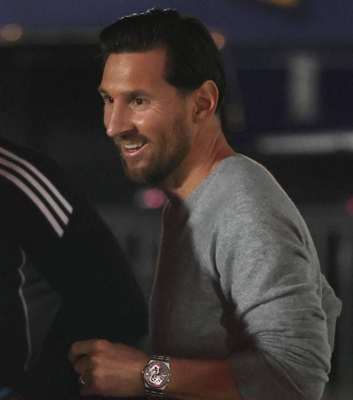 Messi, furor por nuevo look en Miami junto a Antonela: ¿por qué no jugó?