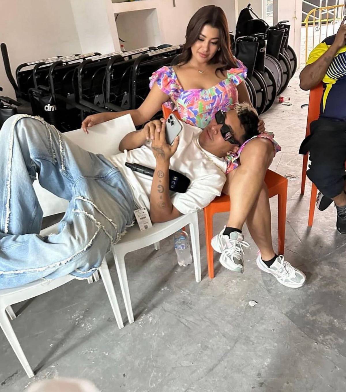 Maldonado revela la millonaria cifra que gana Milagro Flores tras noviazgo con Supremo