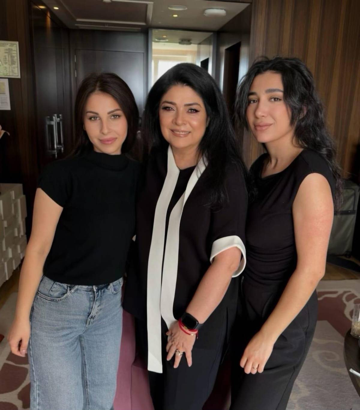 ¿Victoria Ruffo en silla de ruedas? La actriz actualiza su estado de salud