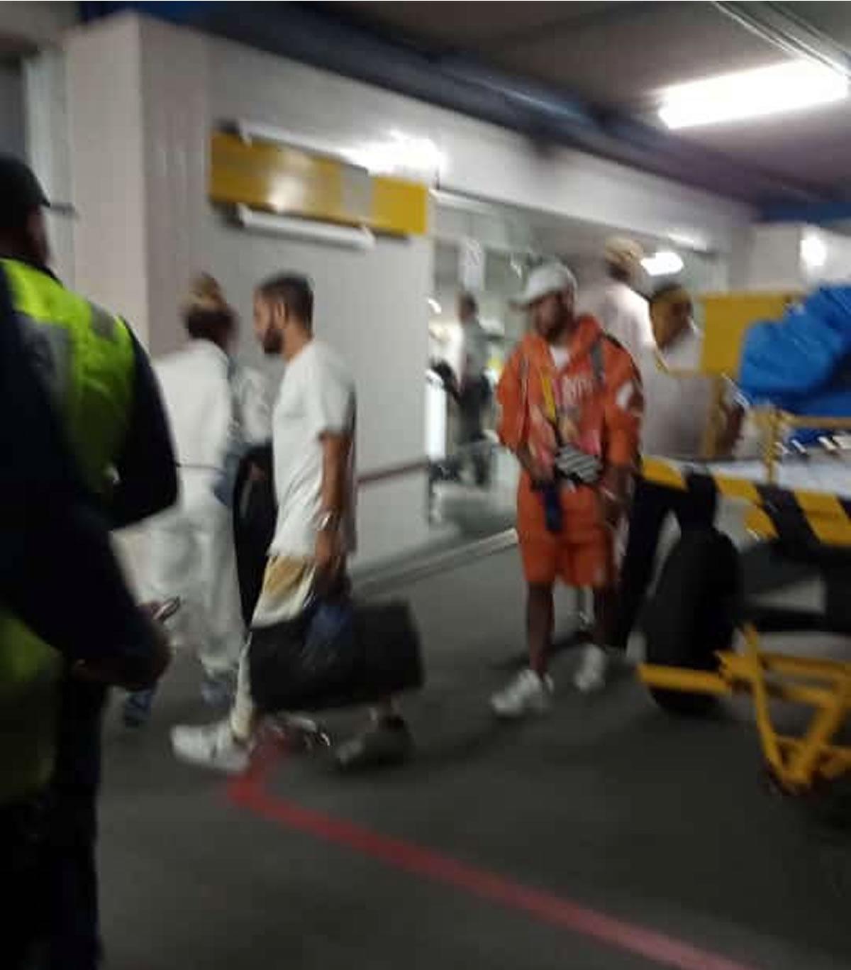 Según ESPN Brasil, el aterrizaje de emergencia se debió a problemas técnicos y todos los pasajeros se encuentran bien.