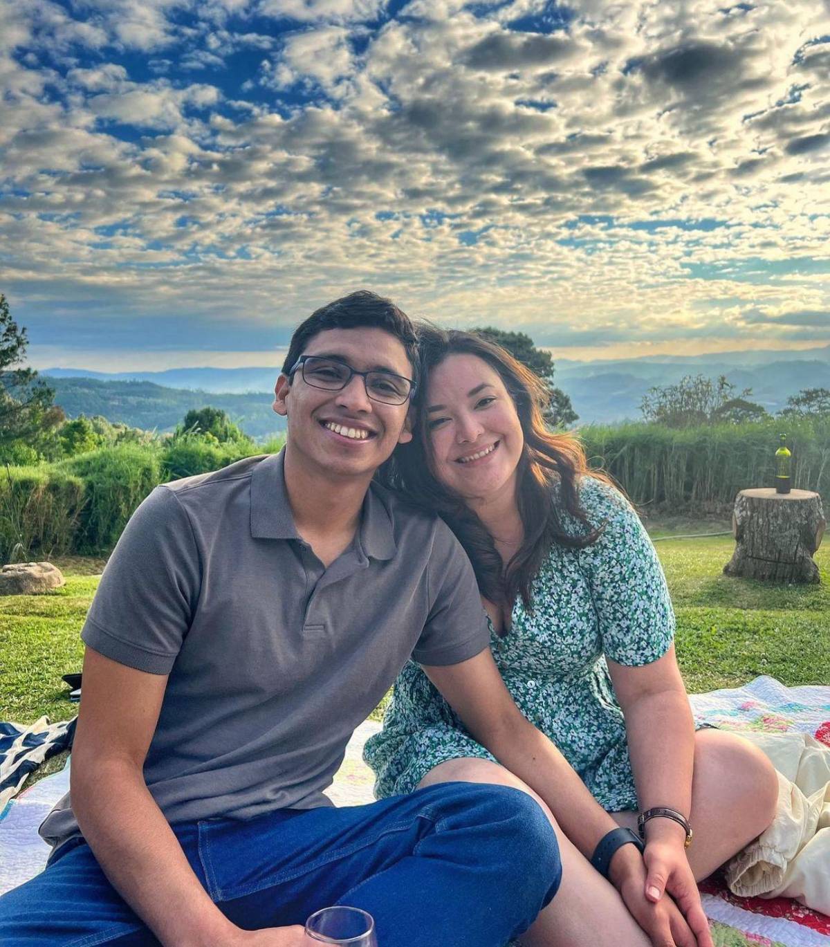 Fausto Cálix responde a críticos de su fiesta de boda en el Juana Laínez