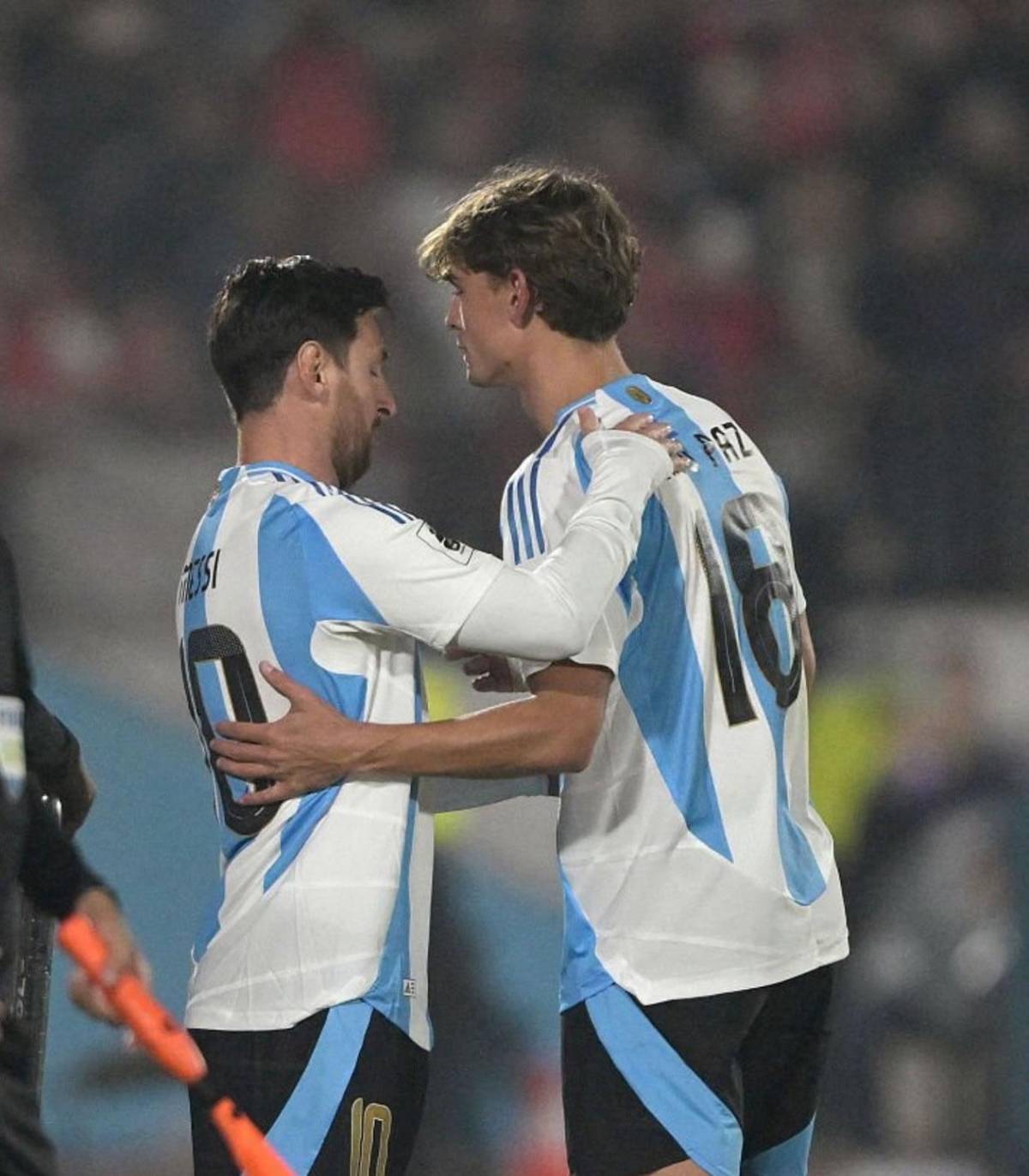 El gesto de Messi con 'enemigo' de Argentina, debutó fichaje de Real Madrid y Chile hundido