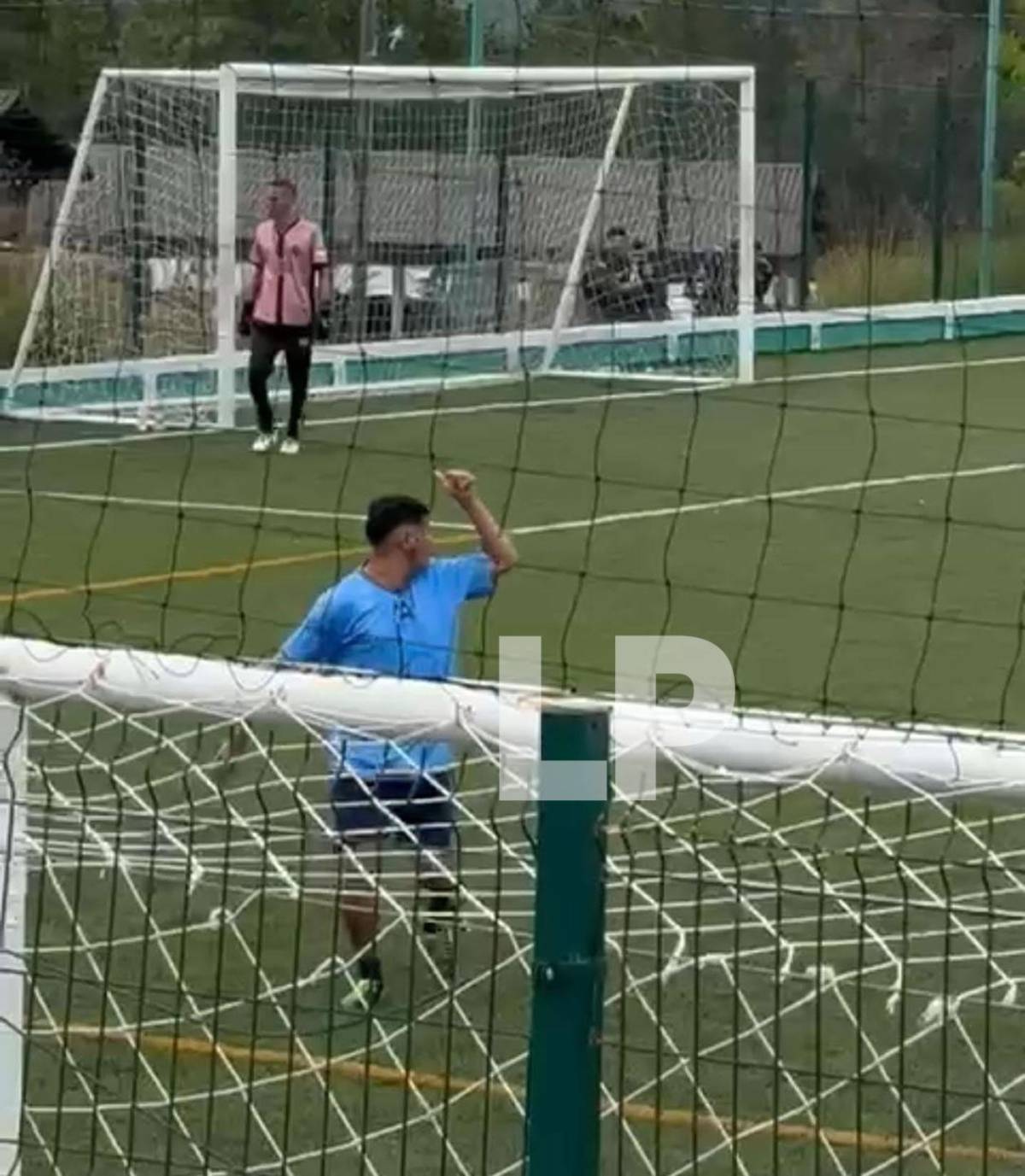 'Pescado' Bonilla impacta con transformación: fútbol y campeón en centro penal