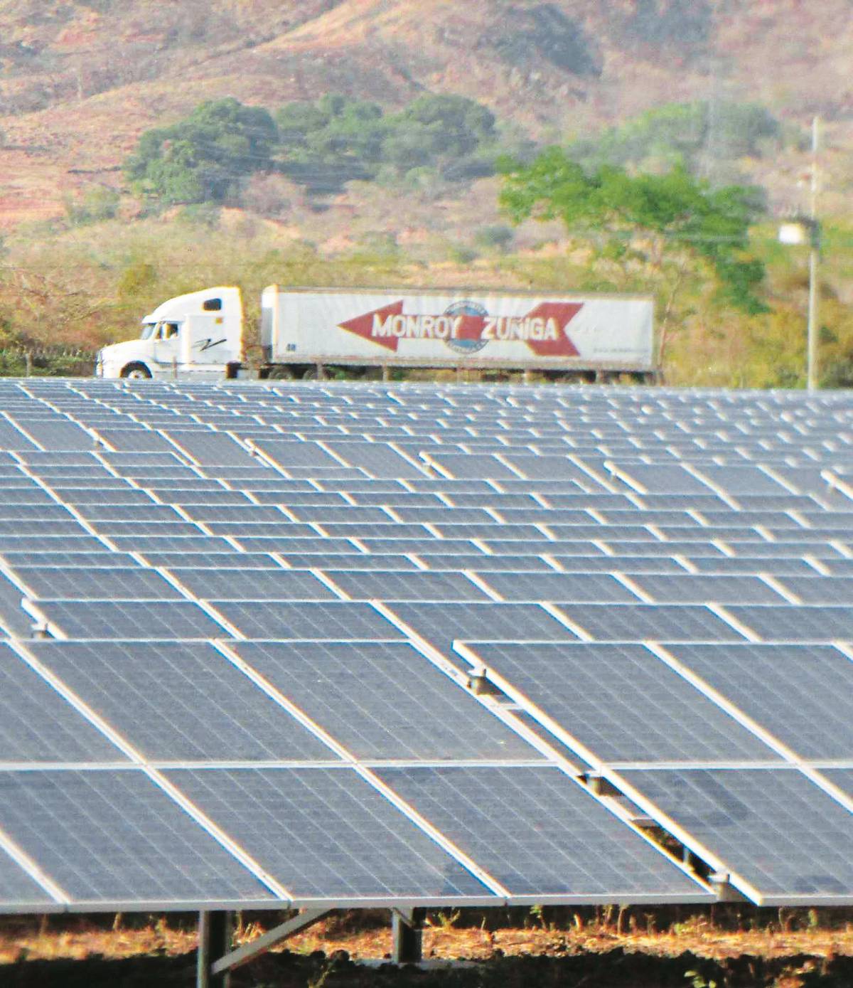 Con revisión de contratos factura bajaría 5 u 8 centavos