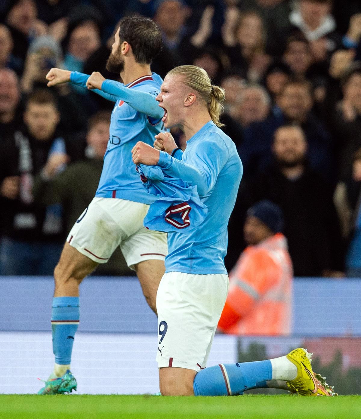 Erling Haaland celebra el 2-1, el tanto del triunfo del Manchester City ante Fulham.