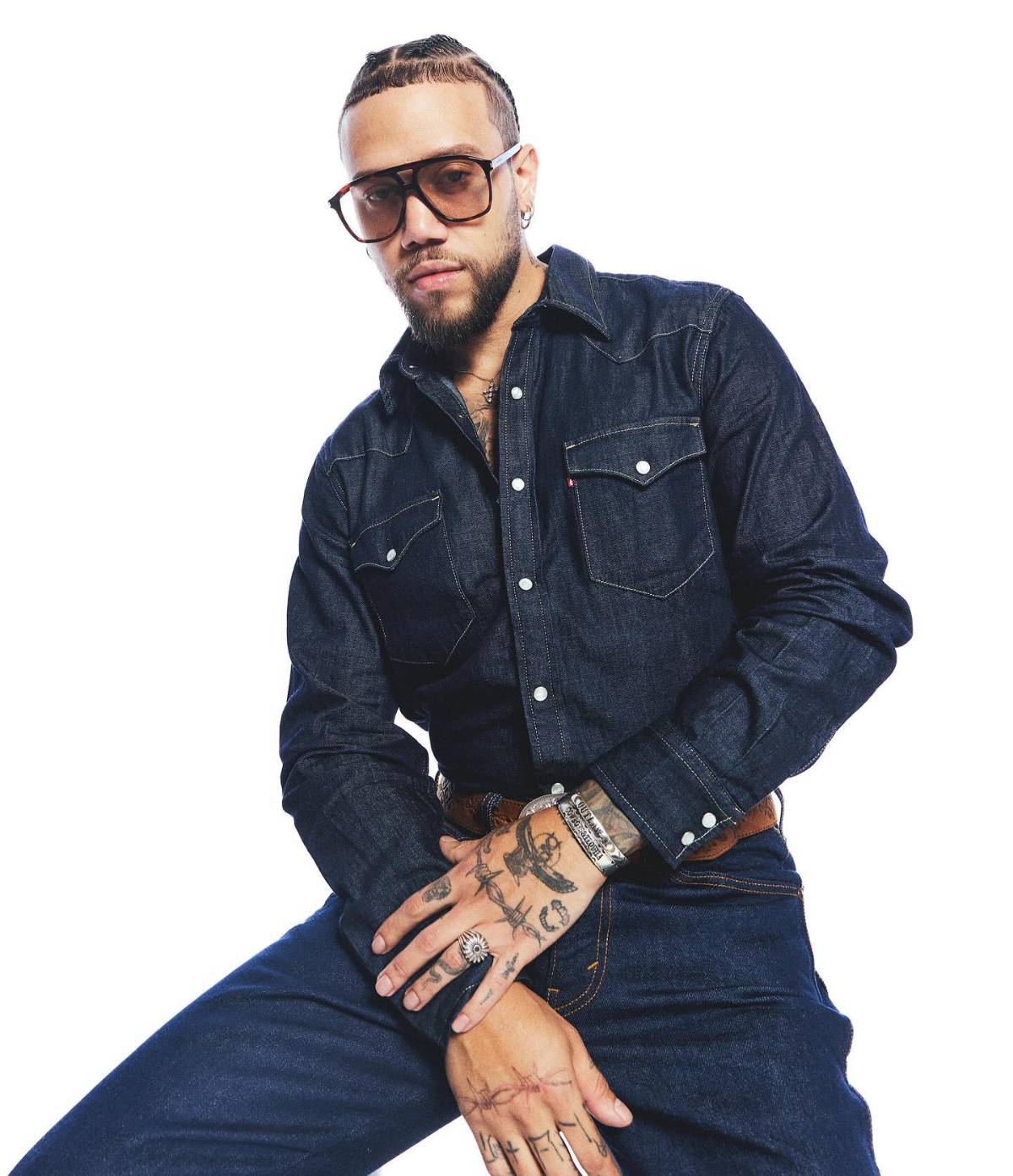 Cazzu estalla ante la polémica desatada por el nuevo tema de Rauw Alejandro