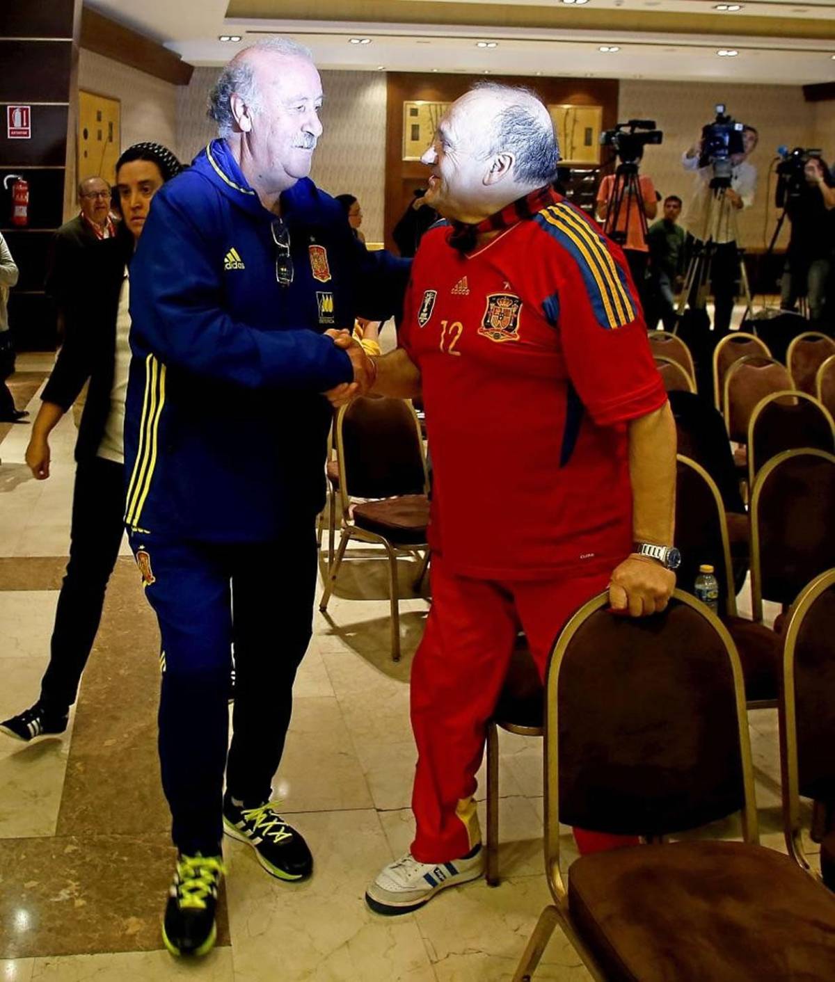 Muere Manolo 'El del Bombo', el hincha más fiel de España: 10 Mundiales