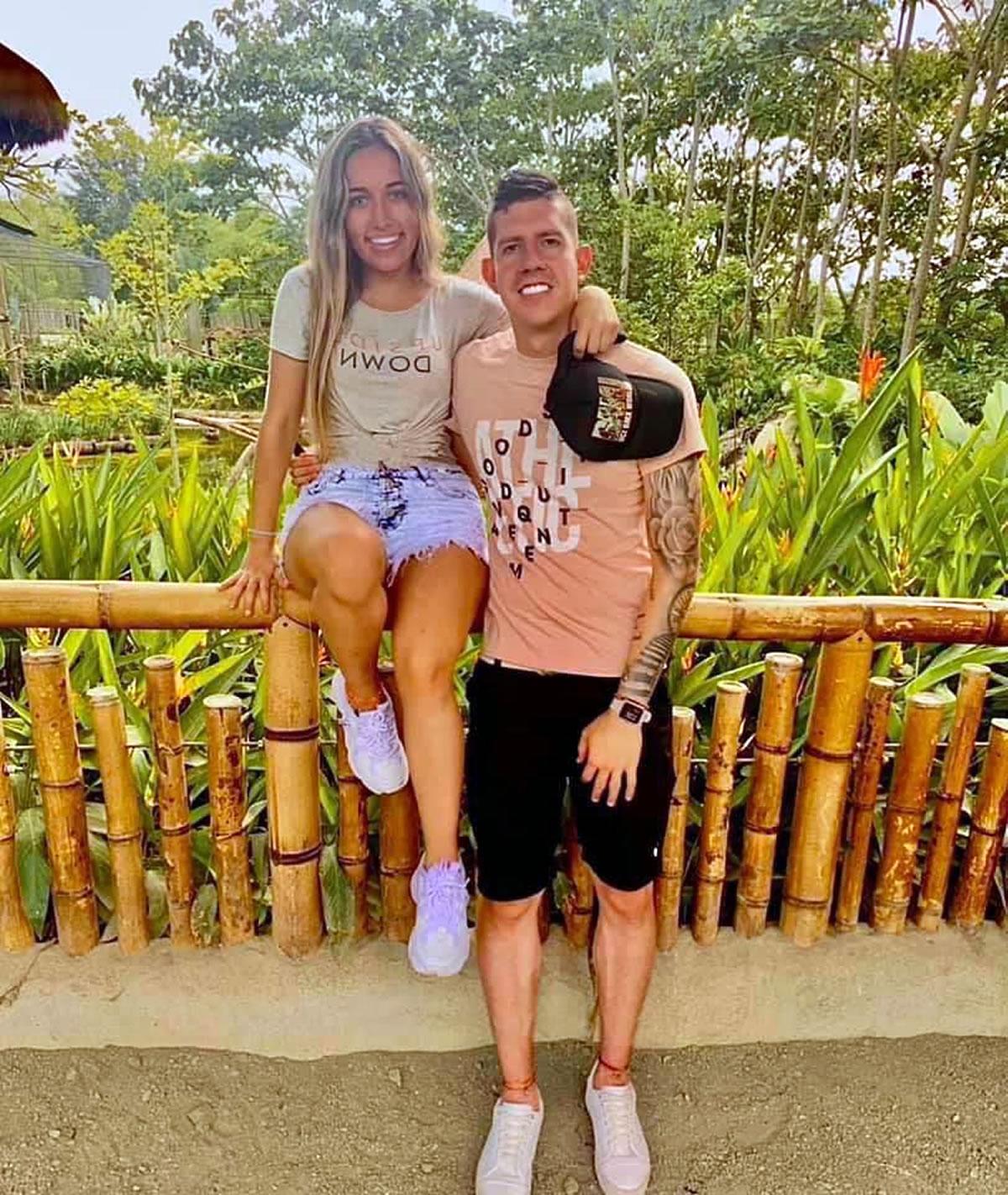Salazar se casó por lo civil con su novia Katherine Gonzáles en su natal Colombia hace nueve meses.