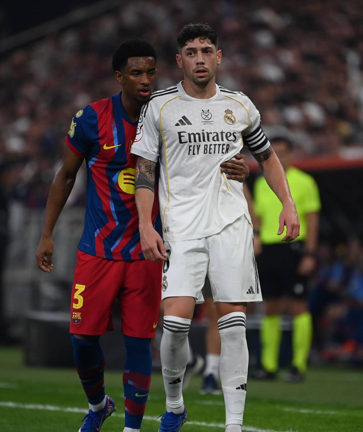 Barcelona festeja la Supercopa, el culpable de derrota del Real Madrid y burla de Raphinha