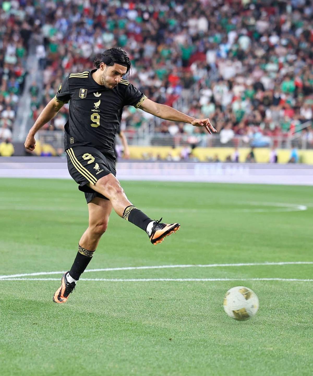 Tristeza de Honduras, bronca de México, feo gesto del 'Vasco' con Quioto y pelea en las gradas