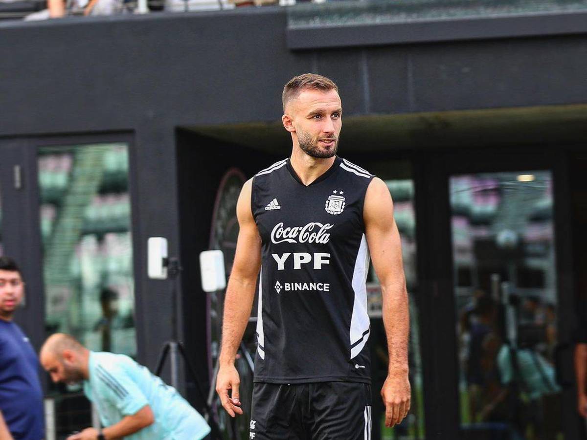 Sorpresas y cambios: Argentina anuncia los dorsales de los futbolistas para el Mundial