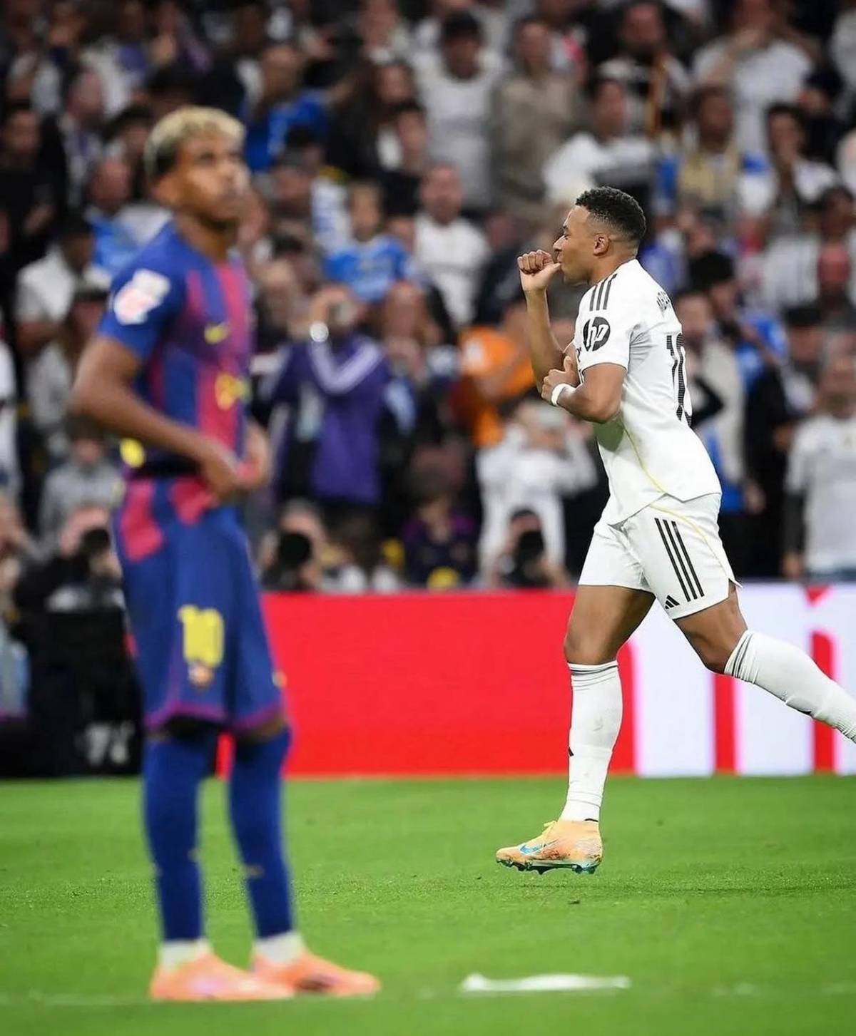 Polémica Barcelona - Real Madrid: no estaba convocado y jugará la final de Supercopa de España