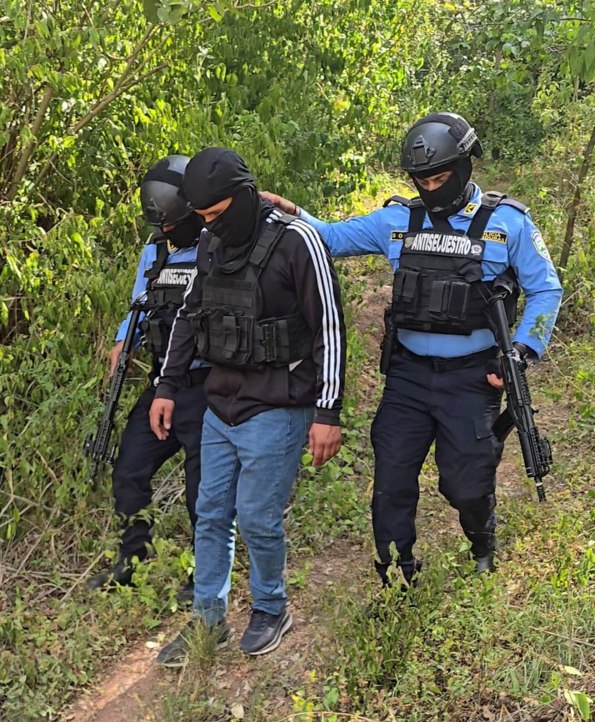 Rescatan a mecánico en estado de shock tras ser secuestrado por banda “Jalisco Nueva Generación”