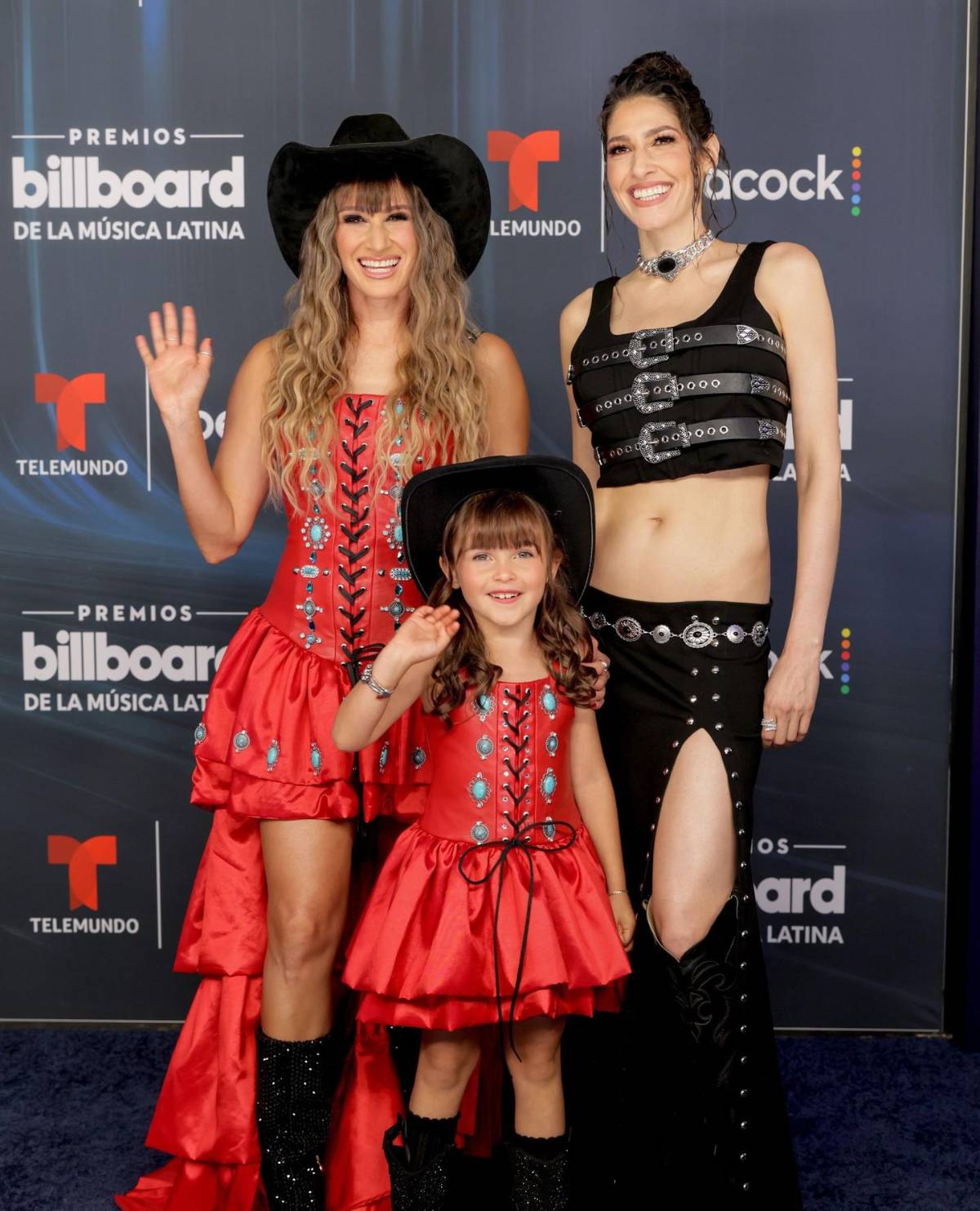 La pedrería y los cortes clásicos destacan en los Billboard Latinos