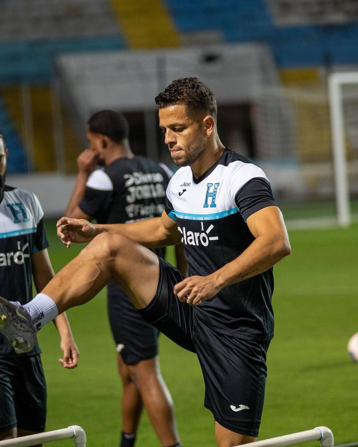 Honduras entrenó pensando en Nicaragua: jugador volvió al Nacional y uno se salvó de ser rapado