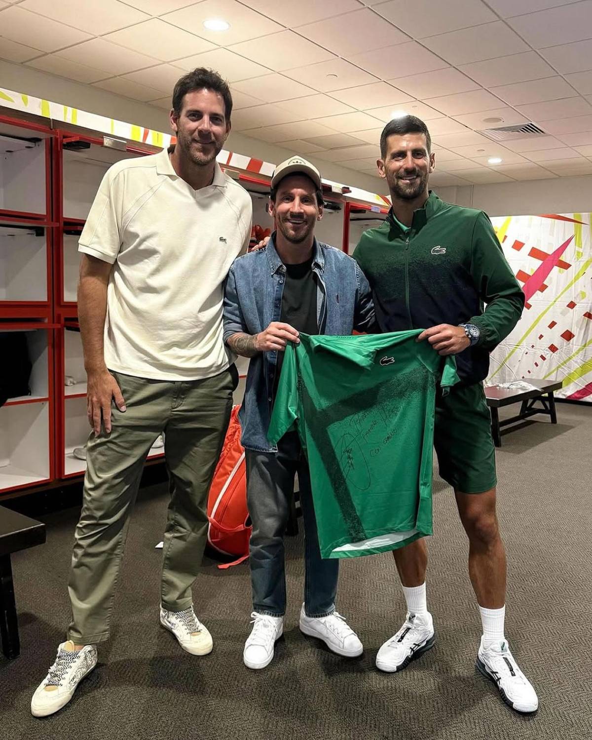Messi cautiva en juego de Djokovic y le hace inolvidable regalo al tenista