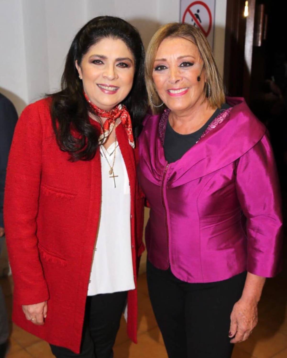 ¿Victoria Ruffo en silla de ruedas? La actriz actualiza su estado de salud