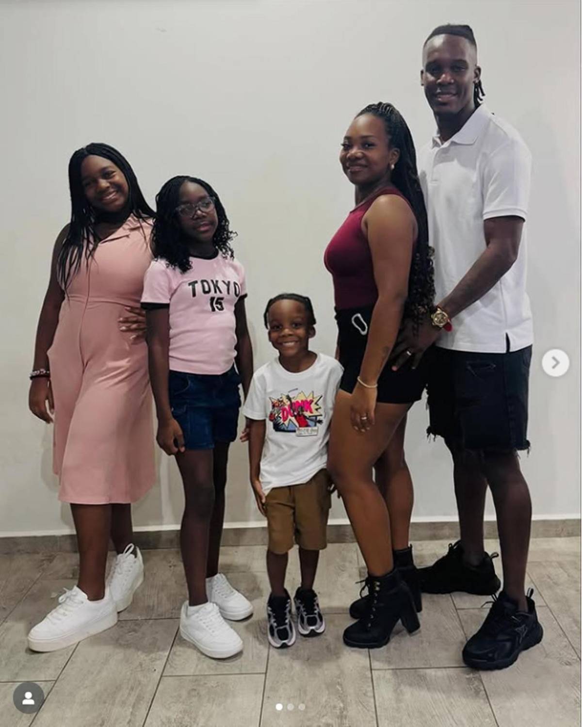 Futbolistas de Liga Nacional y legionarios recibieron el 2026 bien acompañados