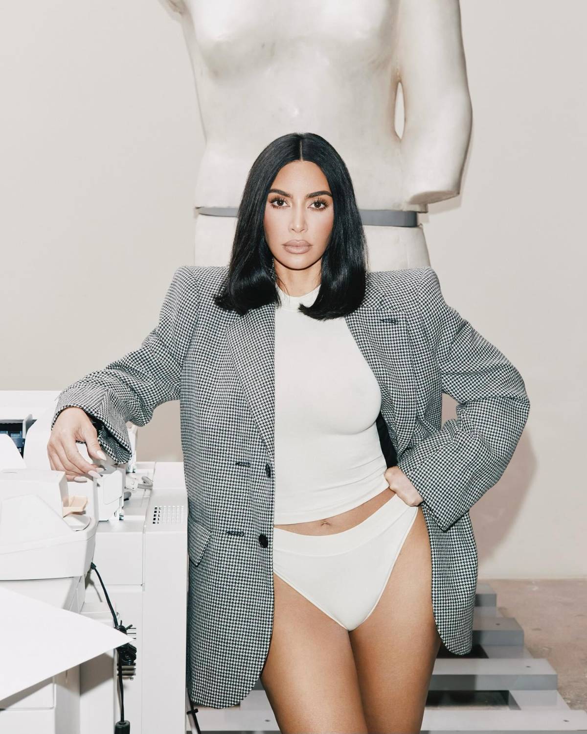 Kim Kardashian revela que sufrió un aneurisma cerebral tras su divorcio de Kanye West