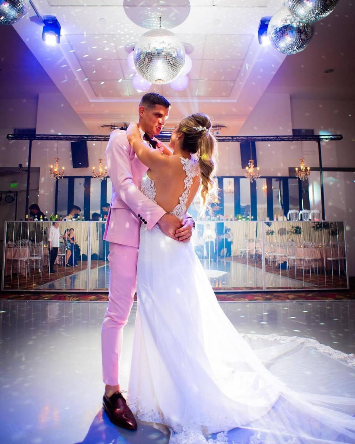 Bella argentina anuncia embarazo de futbolista de Liga Nacional de Honduras