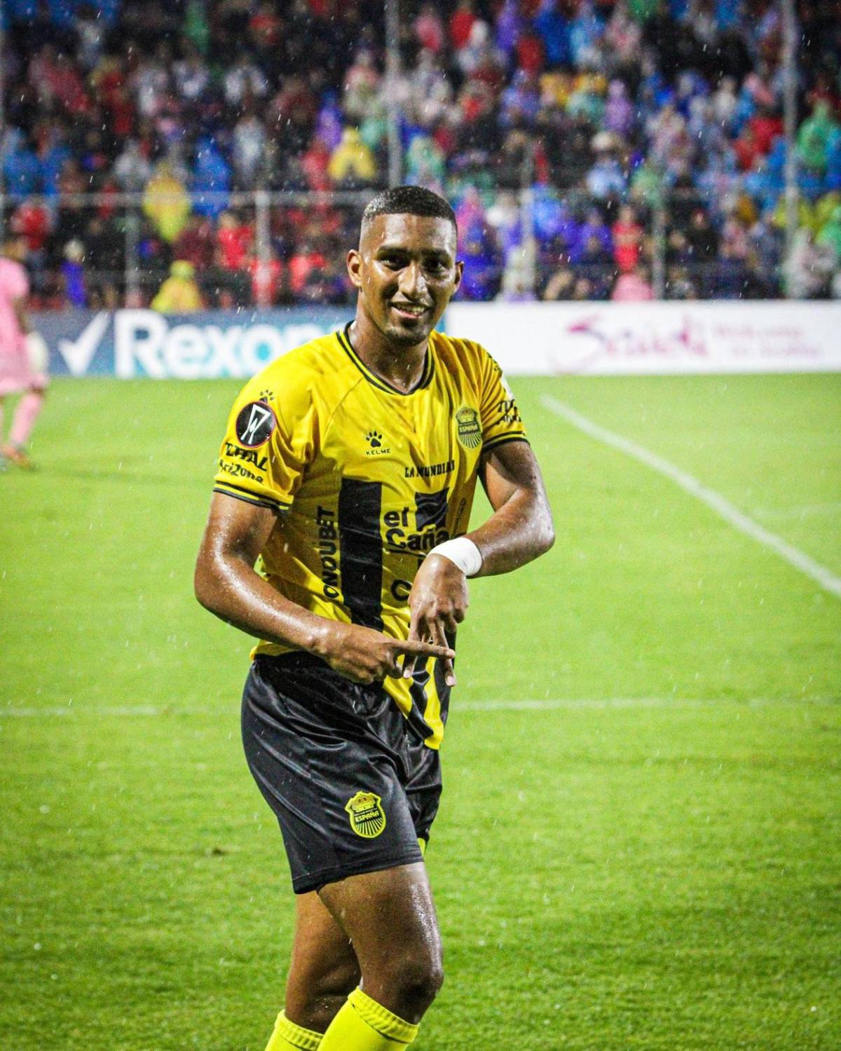 Bronca del Real España en Guatemala, decepción y eufórico festejo de Municipal