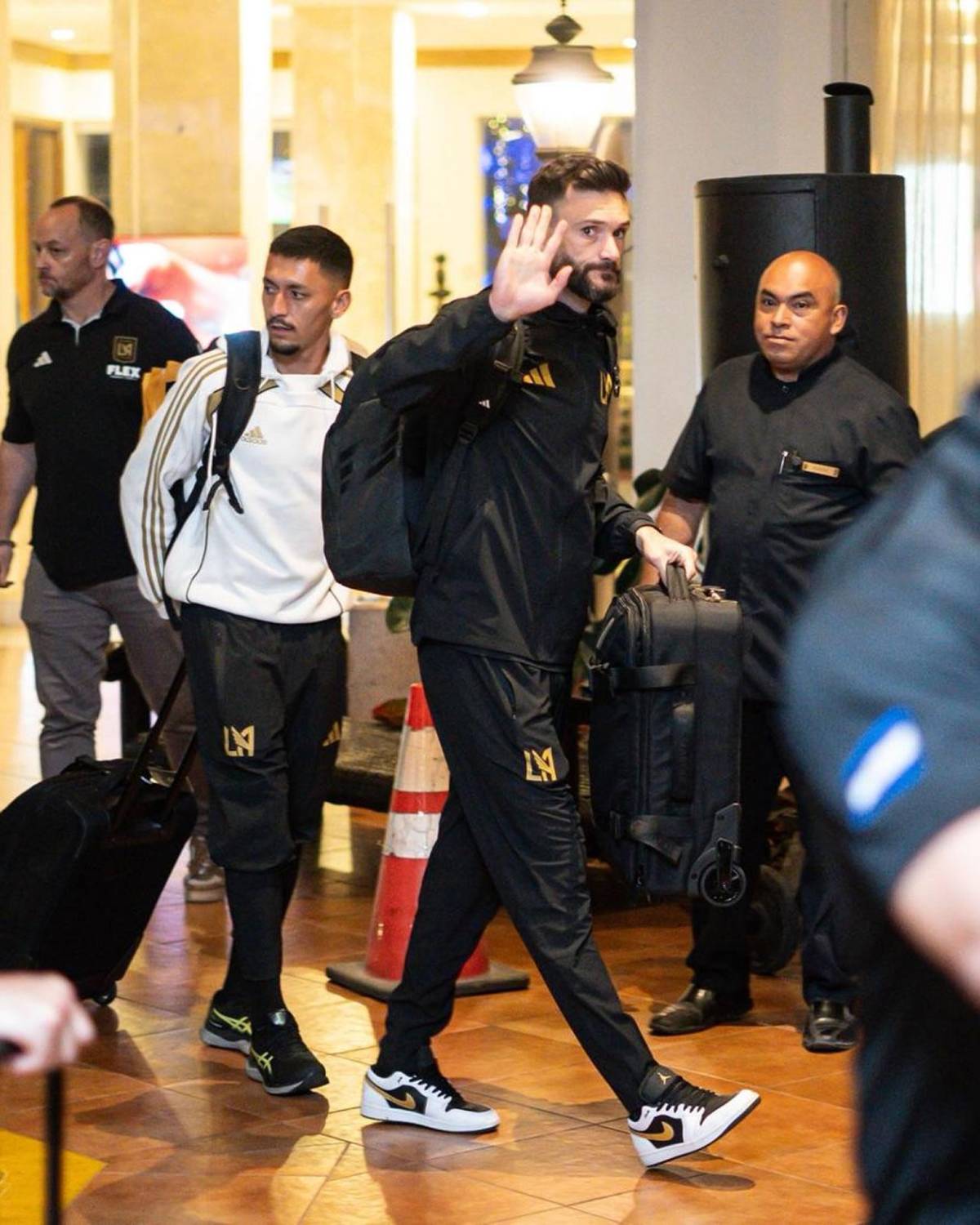 Los Angeles FC llega a Honduras con sus estrellas: el gesto de Heung-min Son