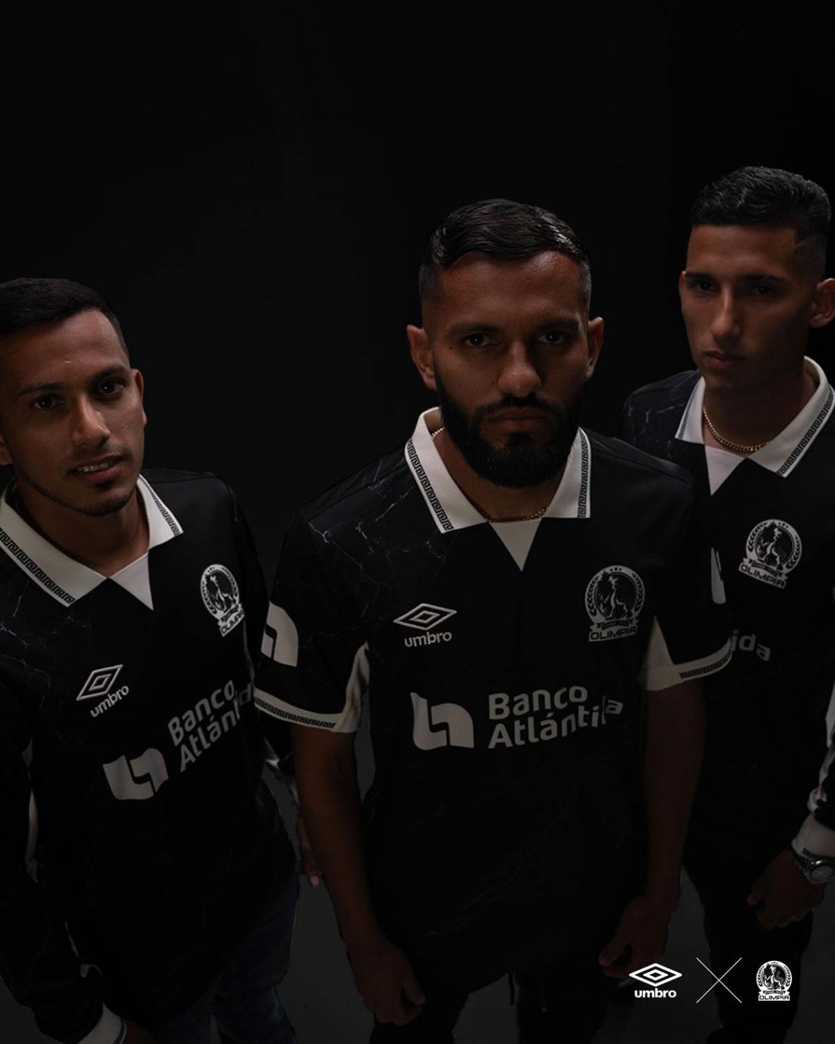 Así son las nuevas camisetas del Olimpia: varios tributos y el único gigante