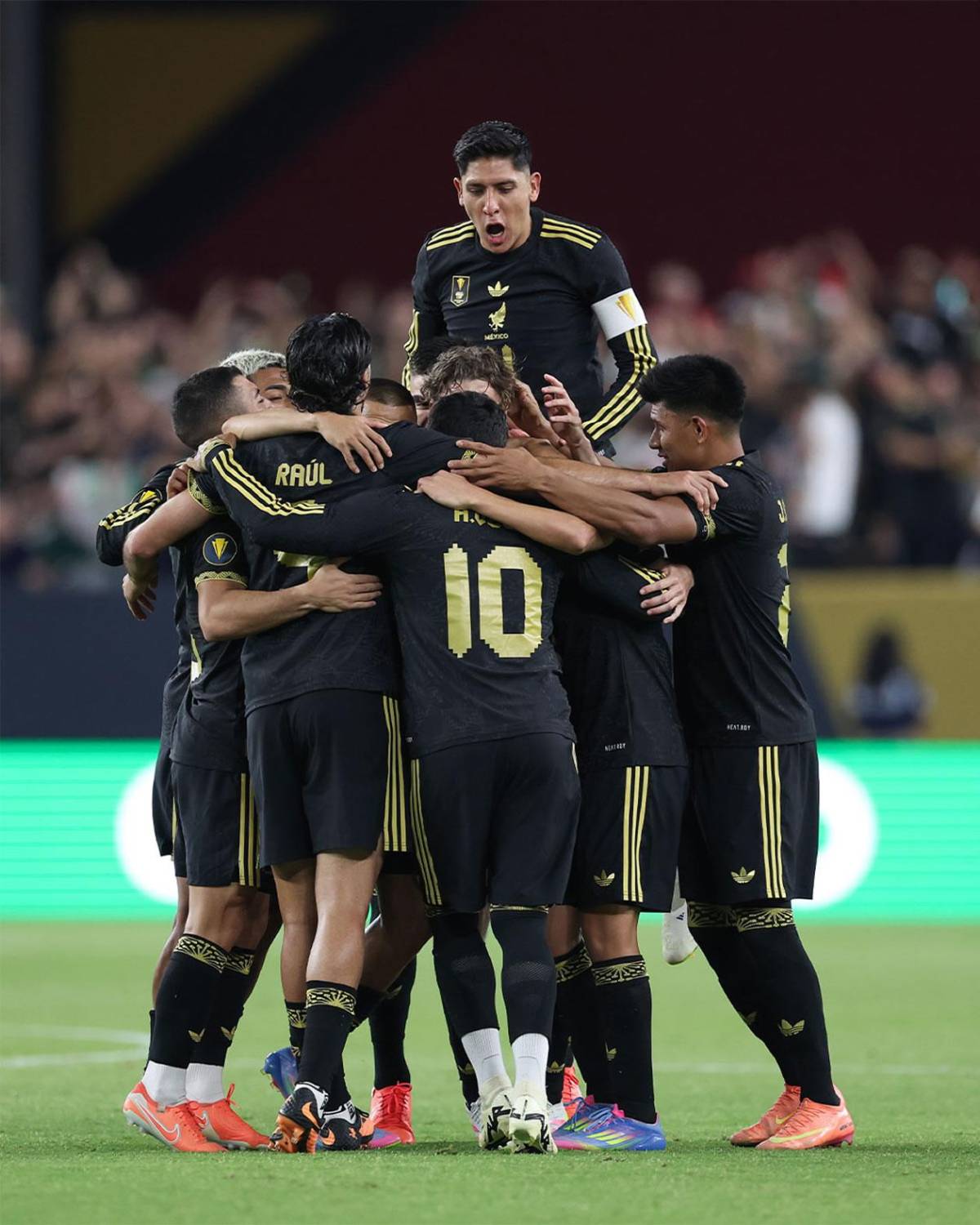 ¿Quién es?: El niño de 16 años que debutó con México y amenaza a Honduras en Copa Oro