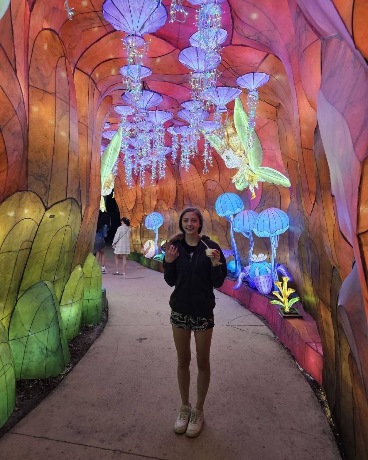 Hija mata a su padre a puñaladas; un día antes dejó un mensaje escalofriante