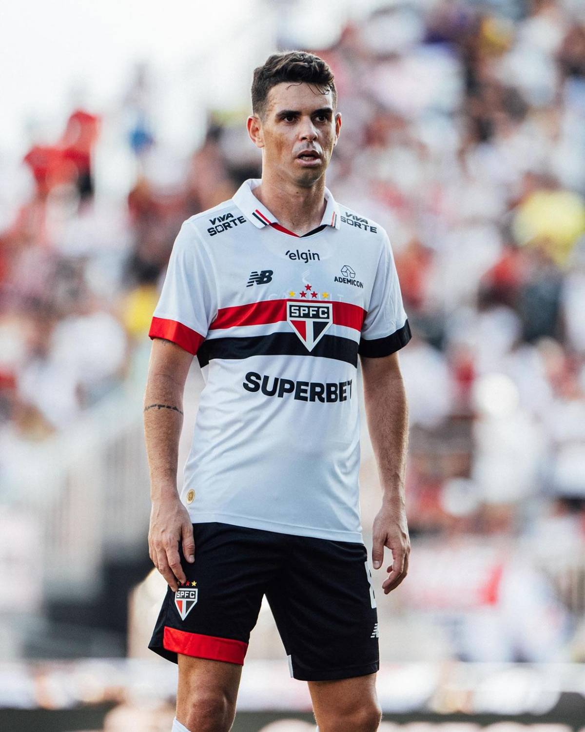 Conmoción en Brasil: Oscar se desmayó en pleno entreno y se teme lo peor